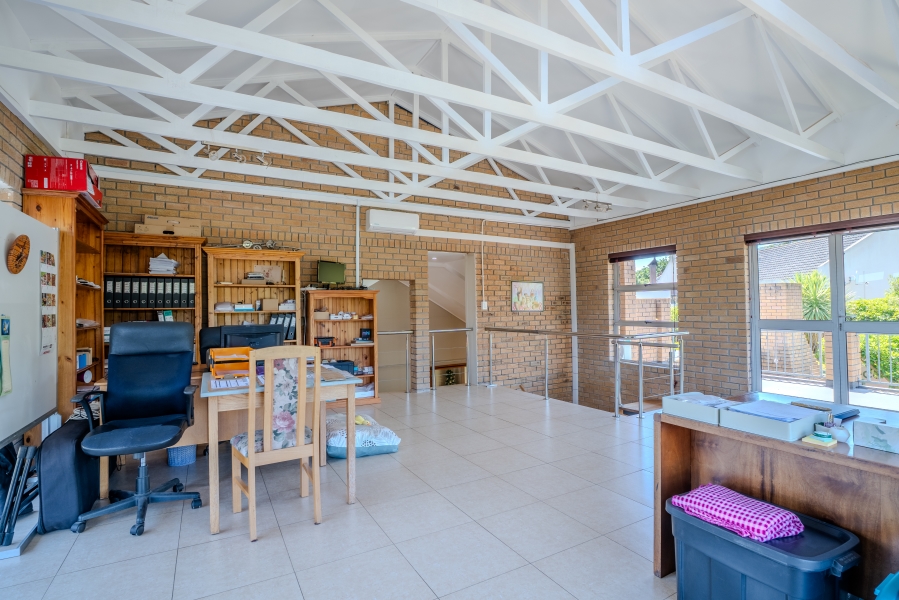 3 Bedroom Property for Sale in Helderrand Western Cape